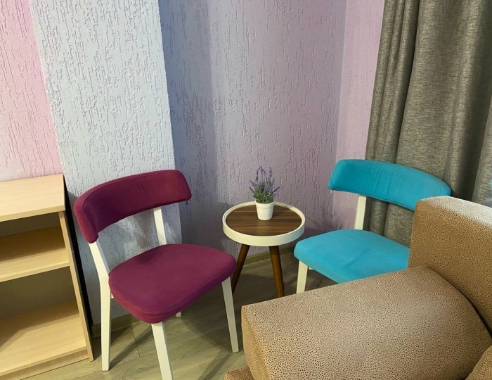 Номер улучшенный семейный с 1 двуспальной кроватью (с полупансионом) - Отель «Лаванда» Гагра