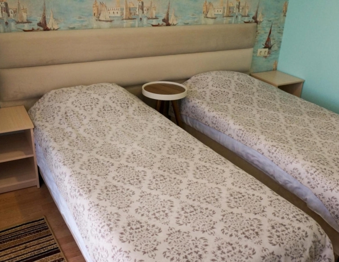 Номер стандарт с 2 односпальными кроватями (с полупансионом) - Отель «Лаванда» Гагра